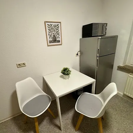 Myguest24 Monteur- Und Апартаменты *