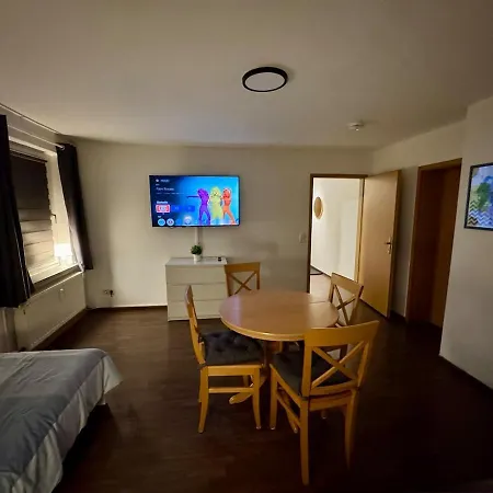 Ferien- Und Monteurwohnung In Nr 5 Borna