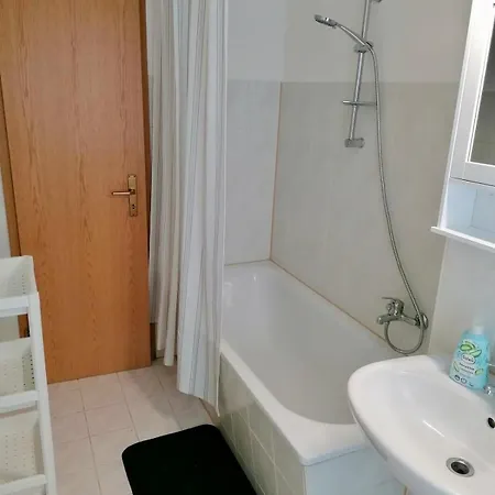 Ferien- Und Monteurwohnung In Nr 5 * Borna